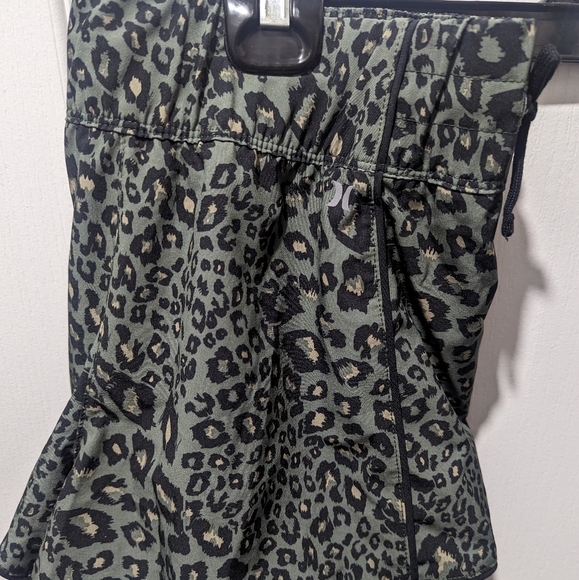 Hurley Phantom Beachrider Shorts - Picture 8 of 8